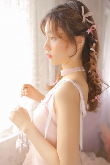 美女人妻激情乱人伦